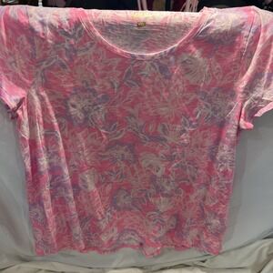 Lilly Pulitzer round Neck Tee Top NWOT xxl very pretty summer cruise wear 40